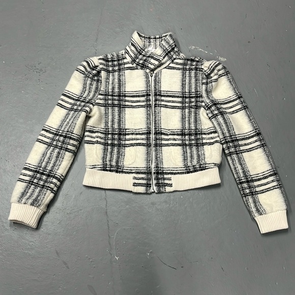 BB Dakota slightly cropped zip up moto jacket - Picture 1 of 4